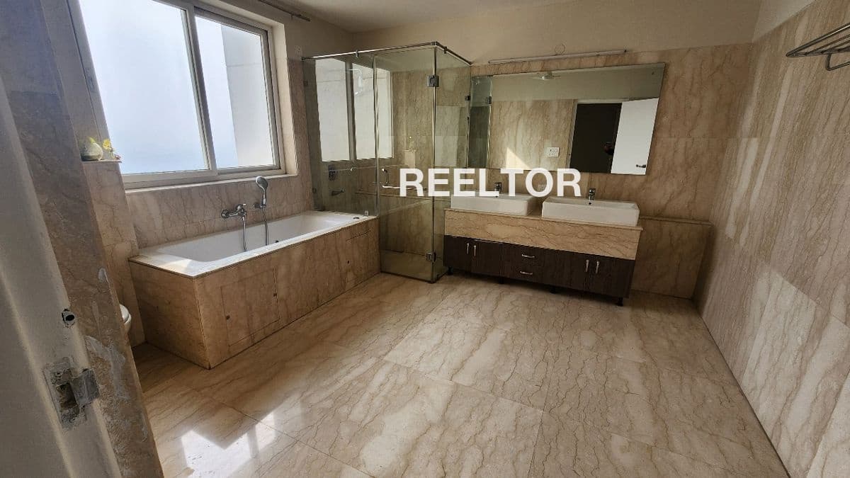 Villa For Rent In Kooner Paota