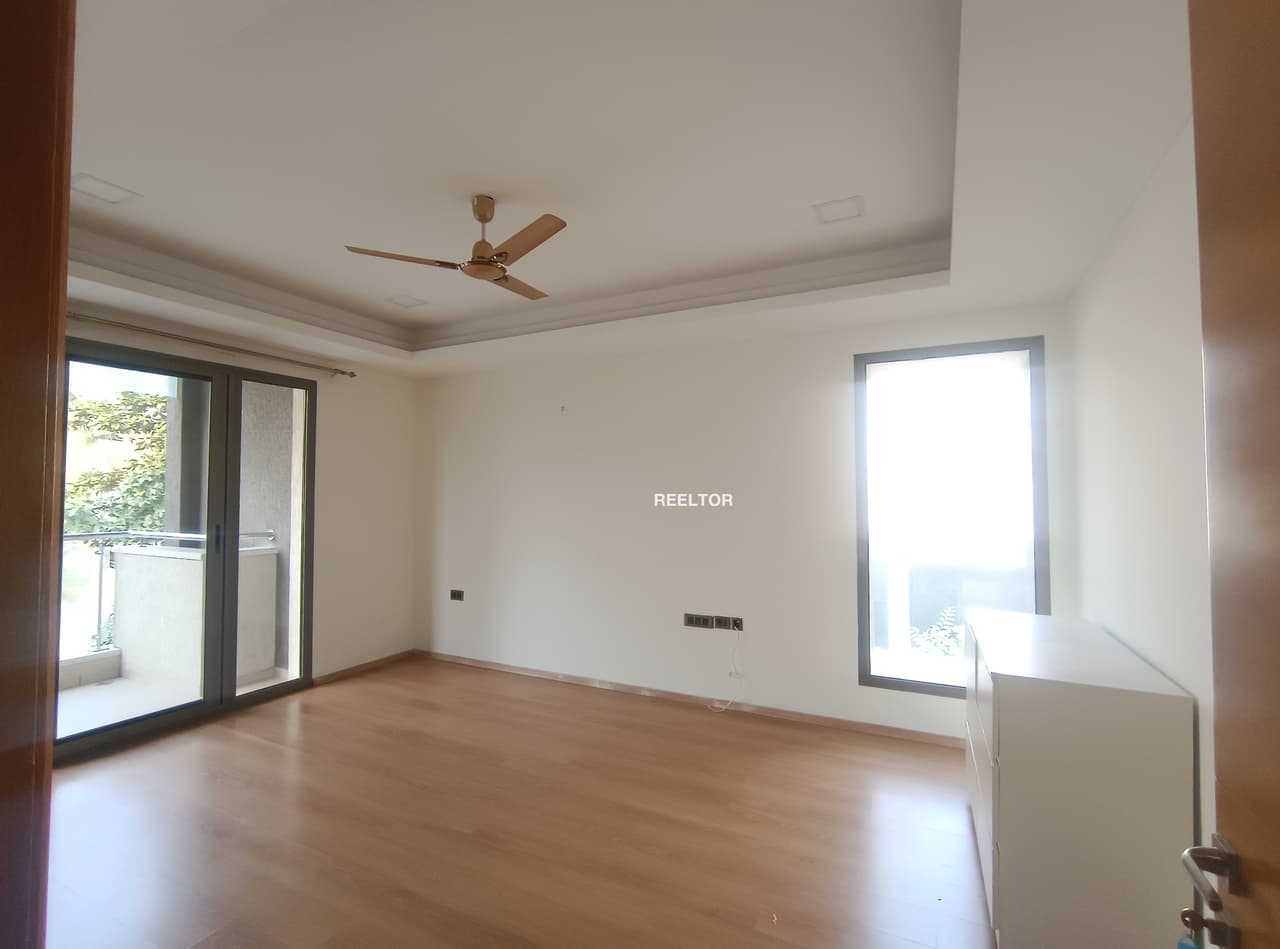 Image of 6 BHK Villa for Rent — Ashok Vihar Phase 1 Block IB,  Delhi