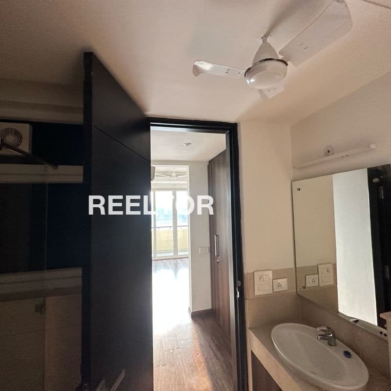 Villa For Sale In Arari Khair