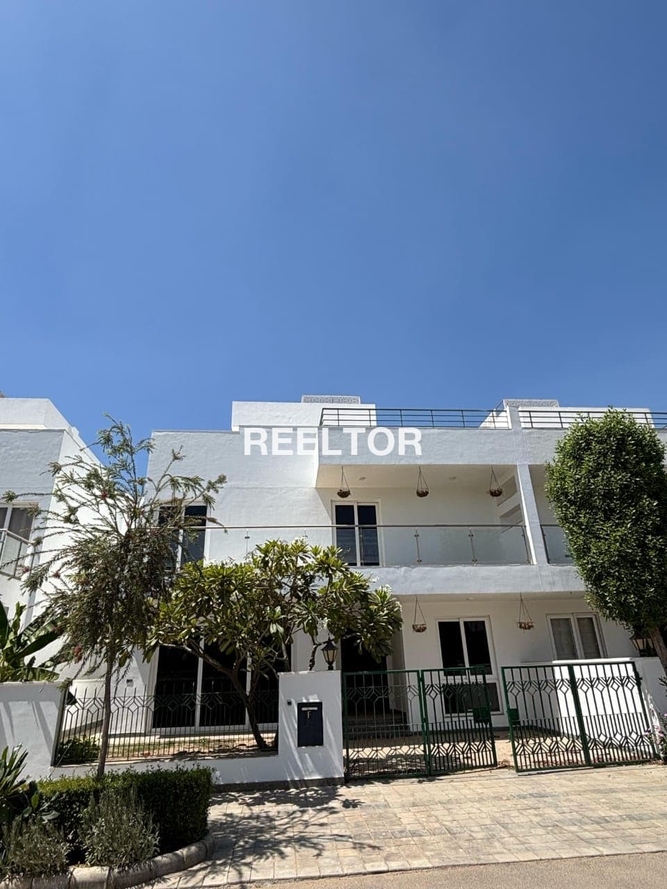 Image of 8 BHK with 4998 sqft Net Area in Vashi Sector 19