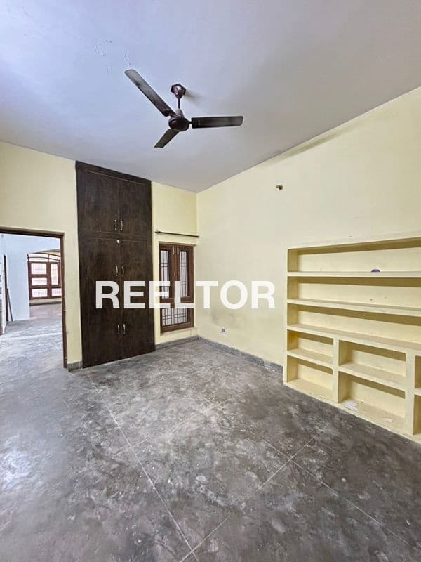 Image of Upscale 7 BHK Villa for Sale in sector 61