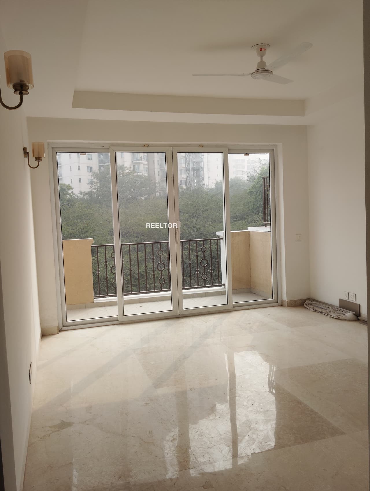 Image of 7 BHK 6400 sqft Villa in Muradnagar, Ghaziabad