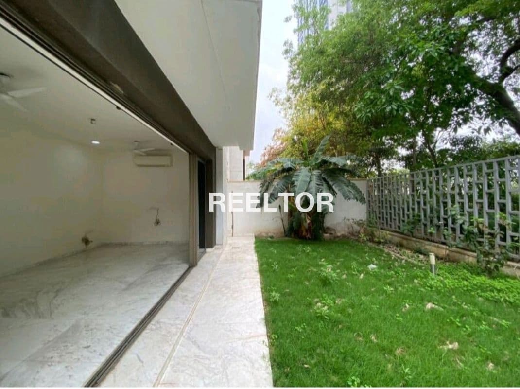 Image of Prime 6 BHK Villa for Rent in Sector 39