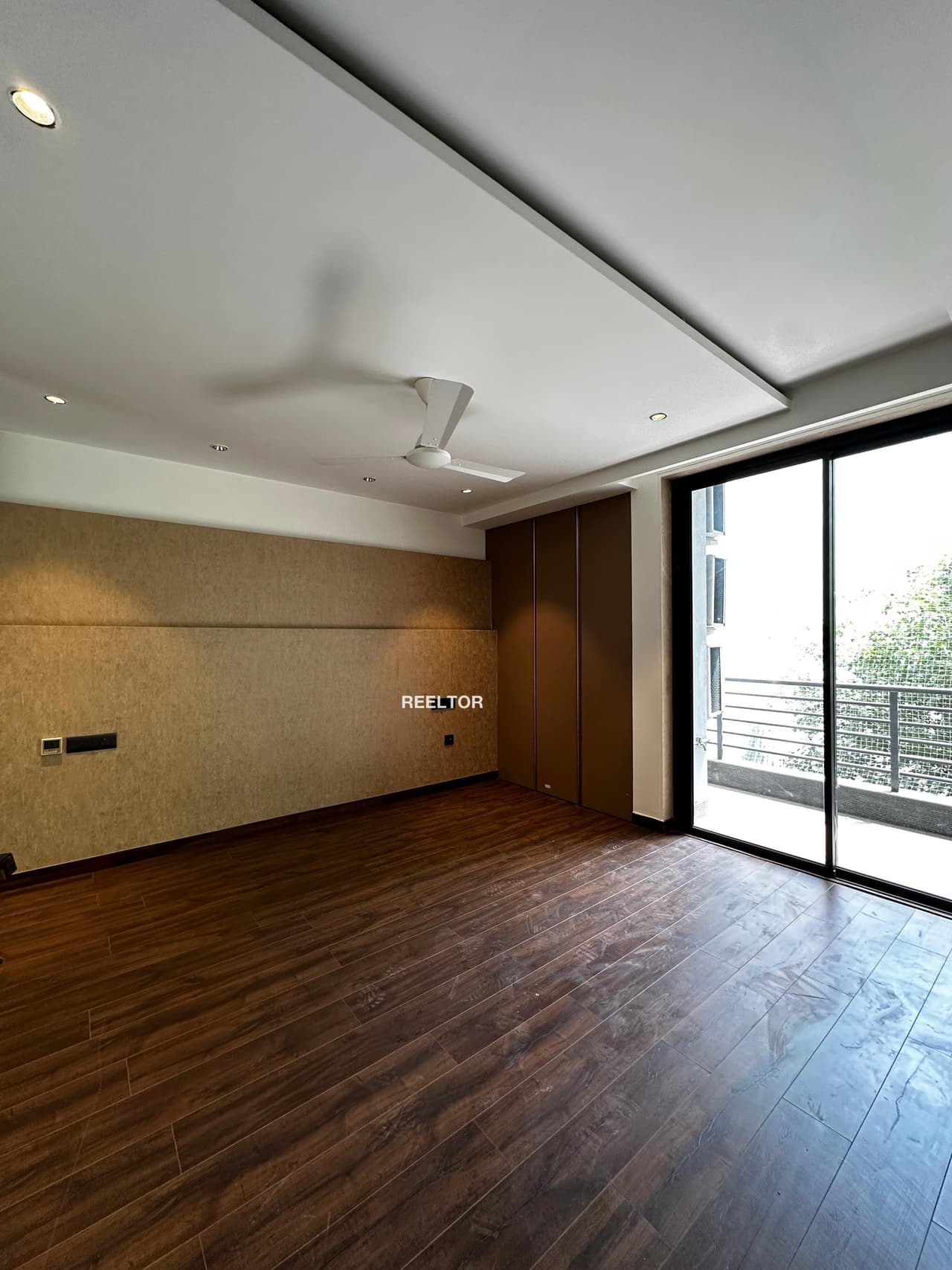 Image of East-Facing 7 BHK Villa for Sale in Jaswant Nagar