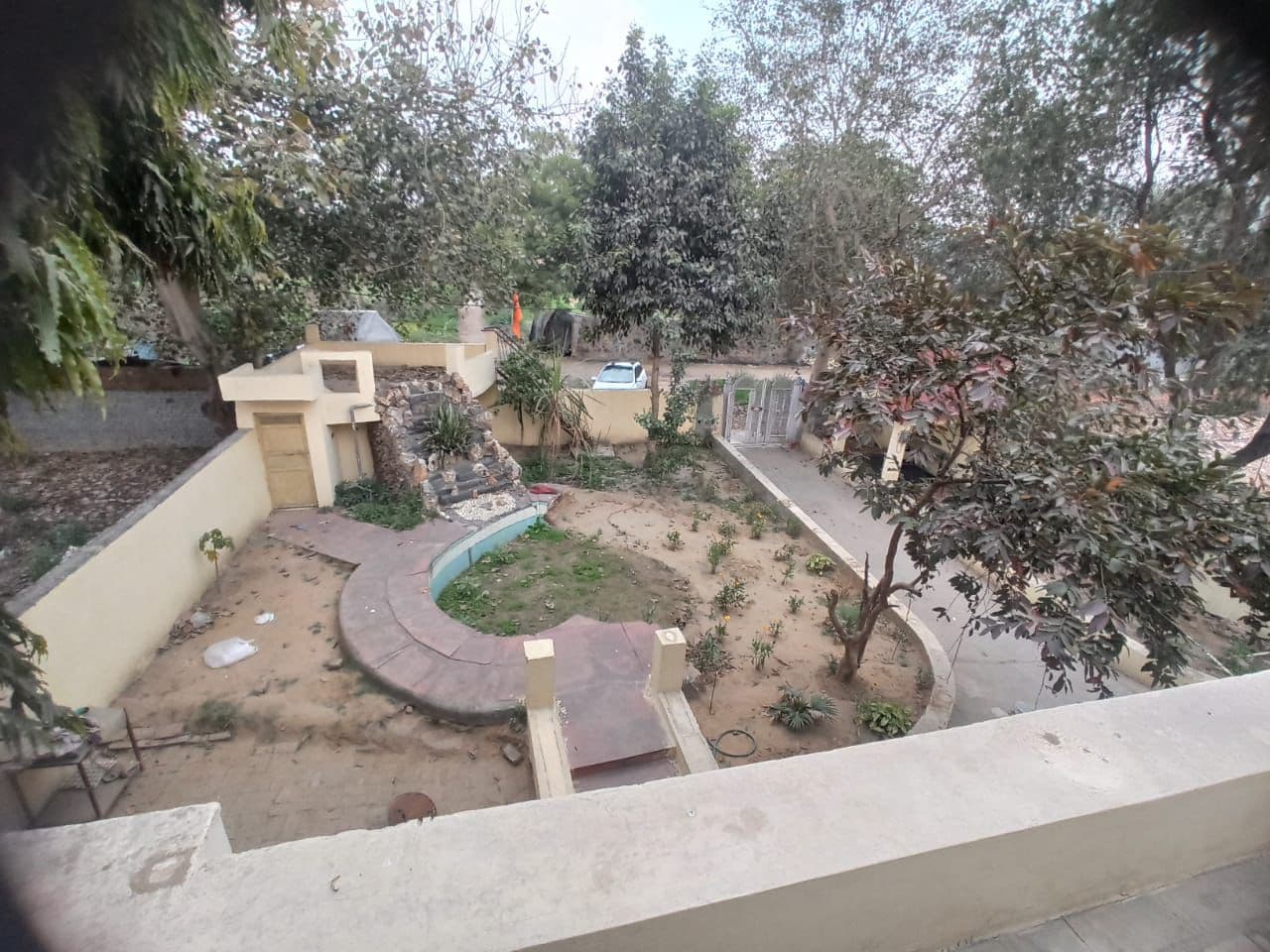 Image of Heart of Surajkund Road: 6 BHK Villa for Sale