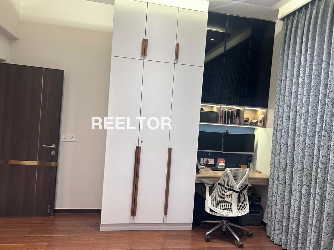 Image of 7 BHK 4750 sqft Villa in sohna road, Gurgaon