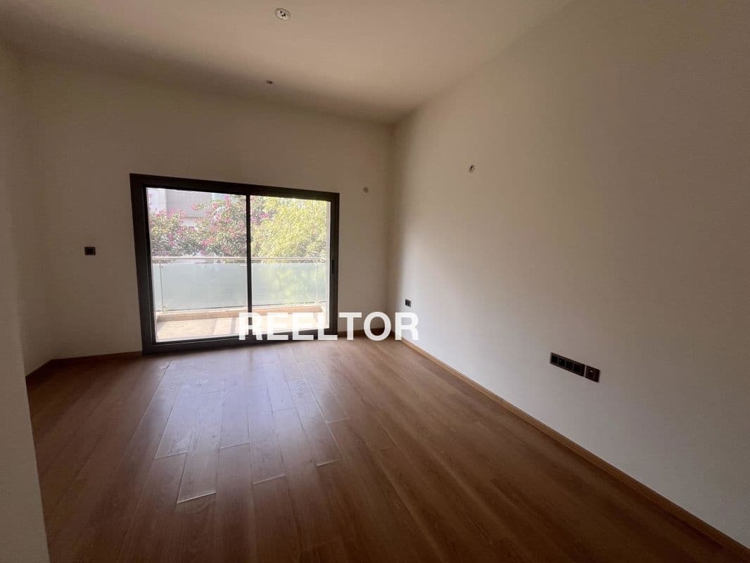 Image of 7 BHK Villa Ready for Sale in sector 58