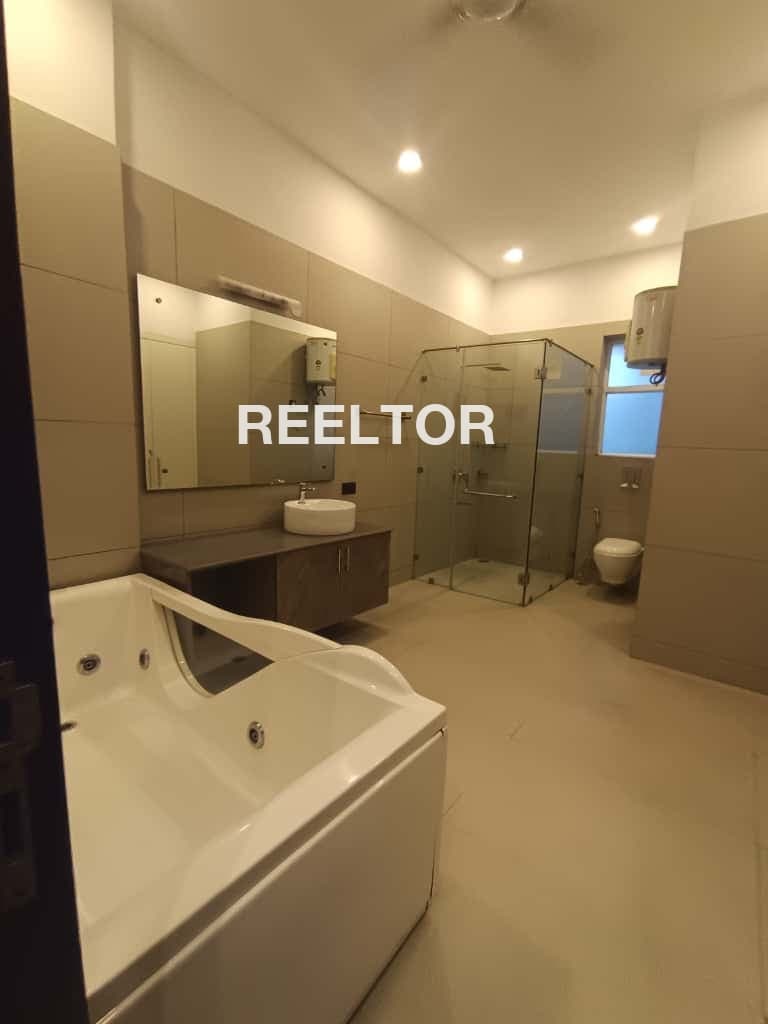 Image of South-Facing 5 BHK Villa for Sale in Rohini Sector 1
