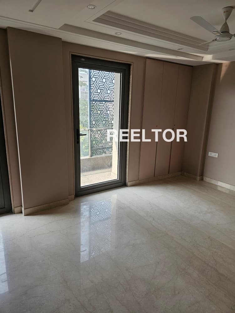 Image of For Sale — 8 BHK Villa in Salt Lake Sector III, Kolkata