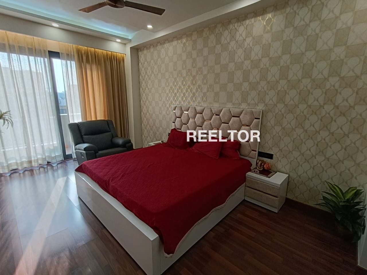 Image of For Sale: 7 BHK Villa in Modinagar