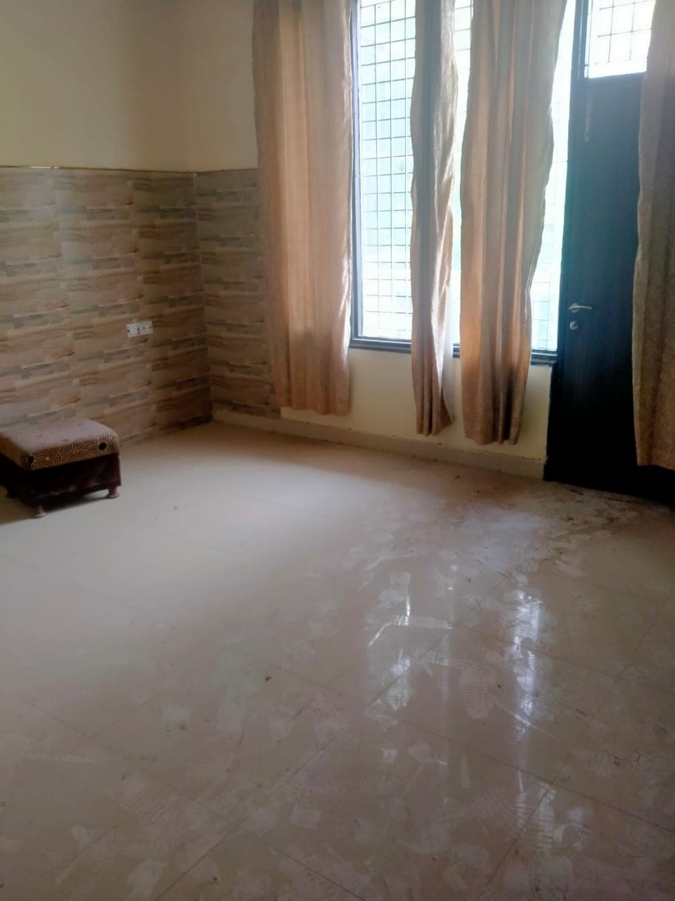 Image of Urgent For Sale: 8 BHK Villa in Sector 19