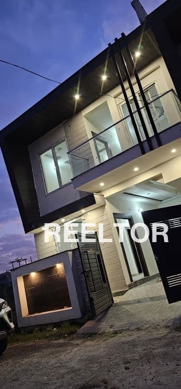 Image of Premium 6 BHK Villa at ₹1.4Cr in sector 60