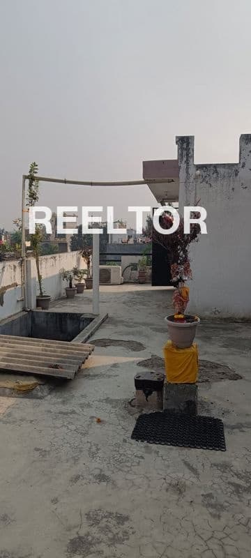 Image of East-Facing 8 BHK Villa for Rent in Airoli Sector 3