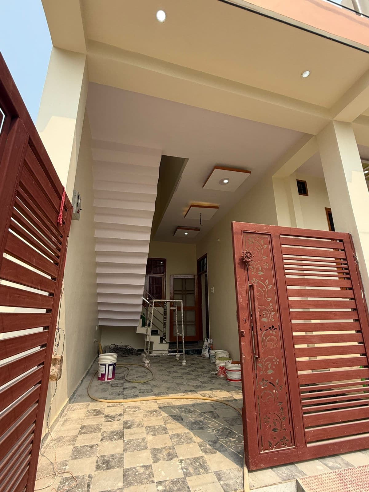 Image of New Listing: 6 BHK Villa for Sale in Sector 10