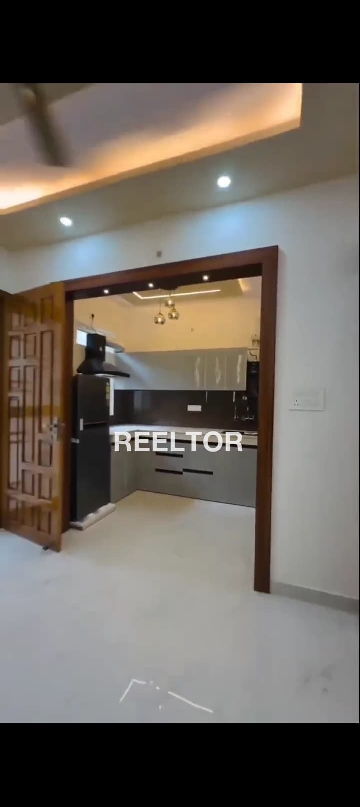 Image of Spacious 3rd Floor 5 BHK in Sector 51, Chandigarh