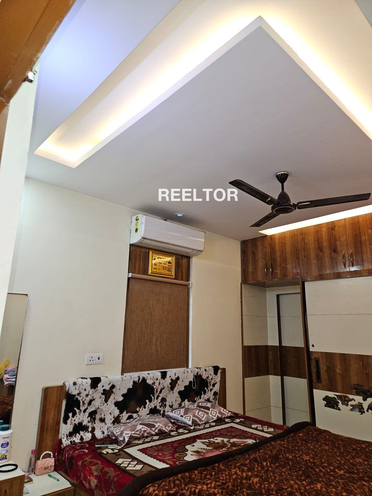 Image of Semi Furnished 5 BHK Villa for Sale in Kharghar Sector 18, Navi Mumbai