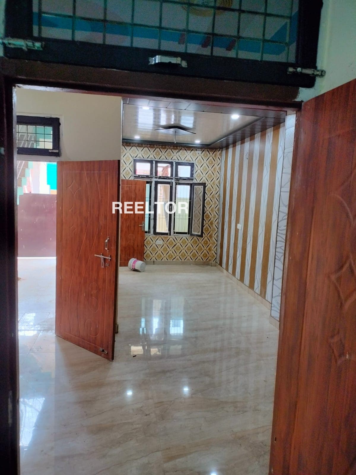Image of Airy Ground Floor 8 BHK Villa in KK NAGAR Sector 1