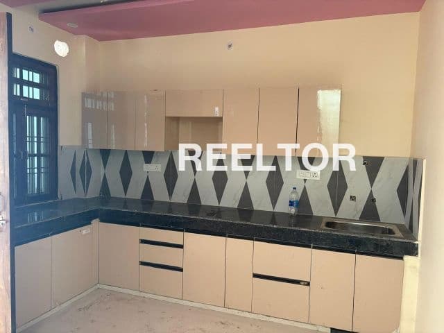 Image of 4th Floor 8 BHK Villa Available in Greater Noida Extention West