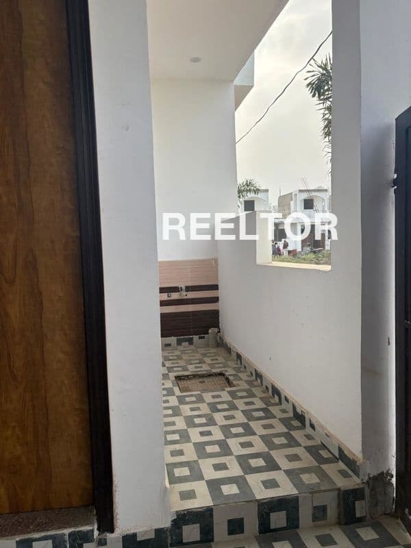 Villa For Rent In Gherbasai Tijara