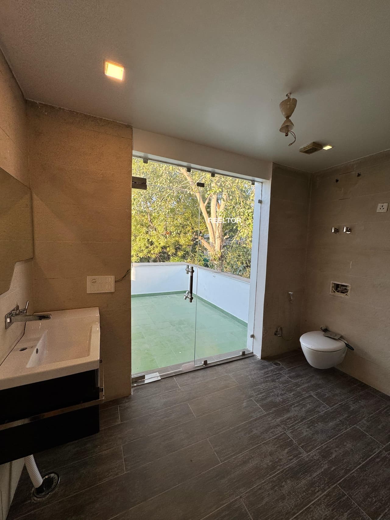 Image of Generous 7350 sqft 5 BHK Villa in Sector 34, Faridabad