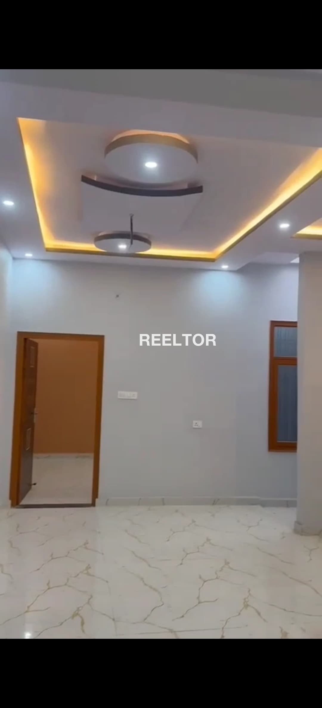 Image of Well Lit 4th Floor 6 BHK Villa in Dwarka Sector 10,  Delhi