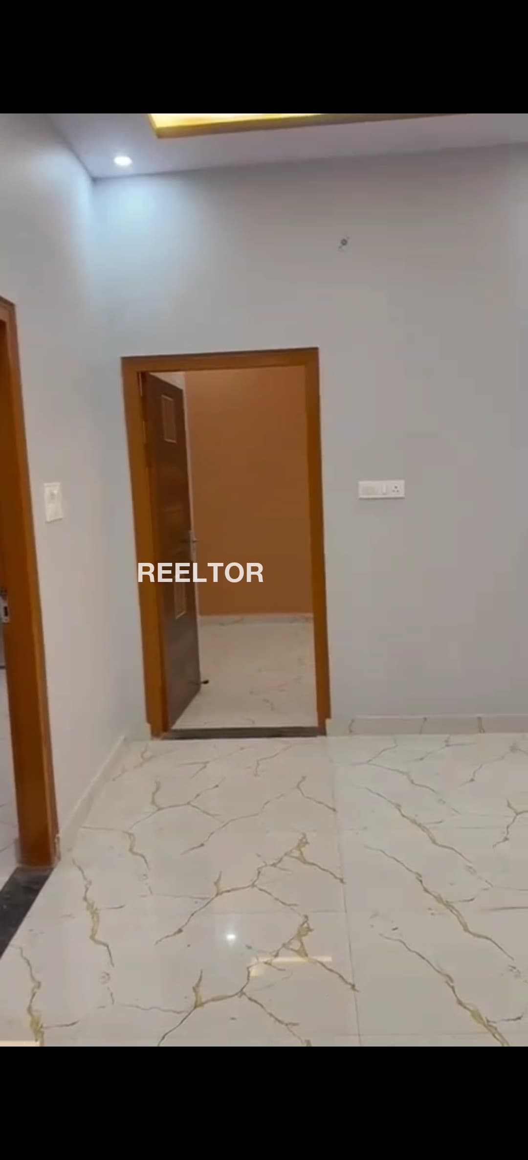 Image of 7 BHK with 5601 sqft Net Area in Vikaspuri Block D