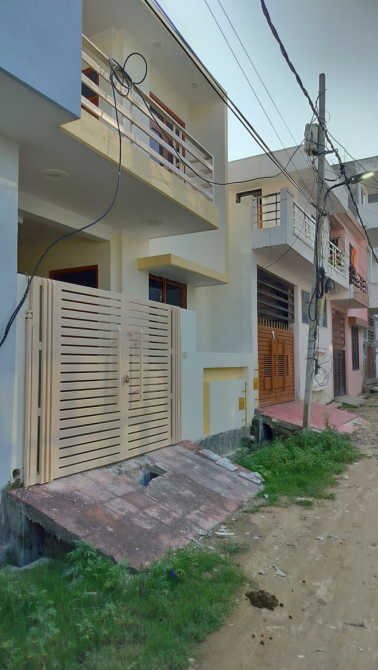 Villa For Rent In South Dumdum West Bengal