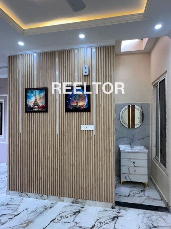 Image of Efficient 2045 sqft 5 BHK in Gandhinagar Sector 25, Ahmedabad