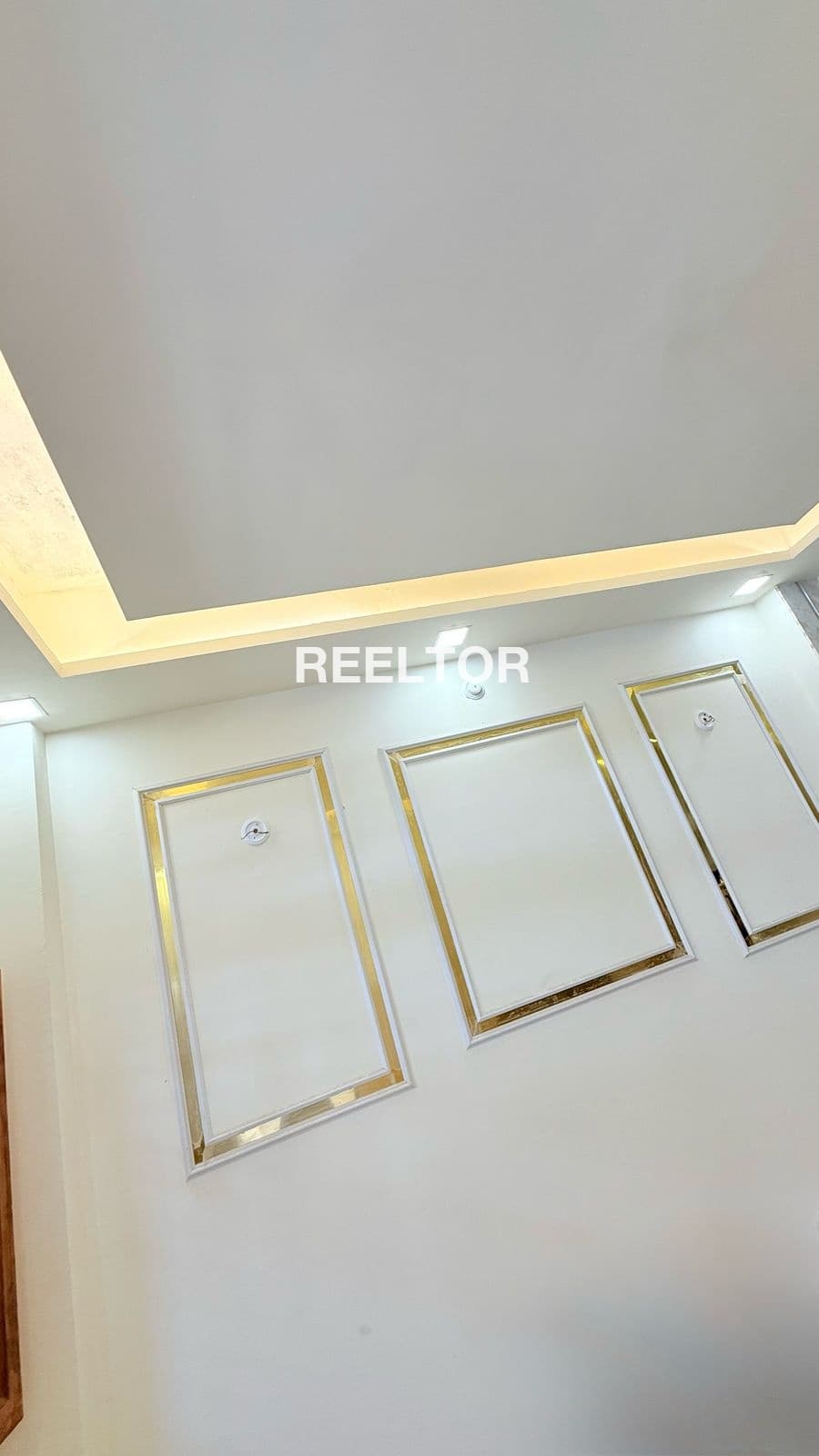 Image of Sun-Kissed 8 BHK Villa in Sector 18