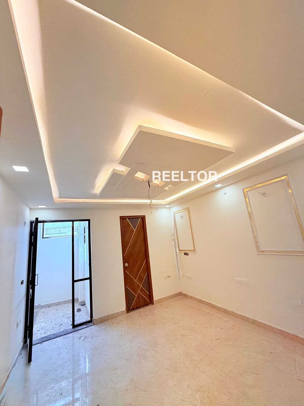 Image of 6 BHK Villa | 4th Floor | 5300 sqft | Rohini Sector 3