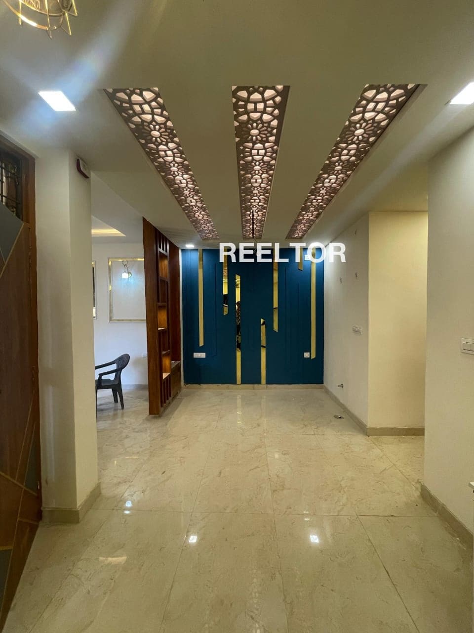 Image of New Listing: 6 BHK Villa for Rent in Golf City Sector C Pocket 7