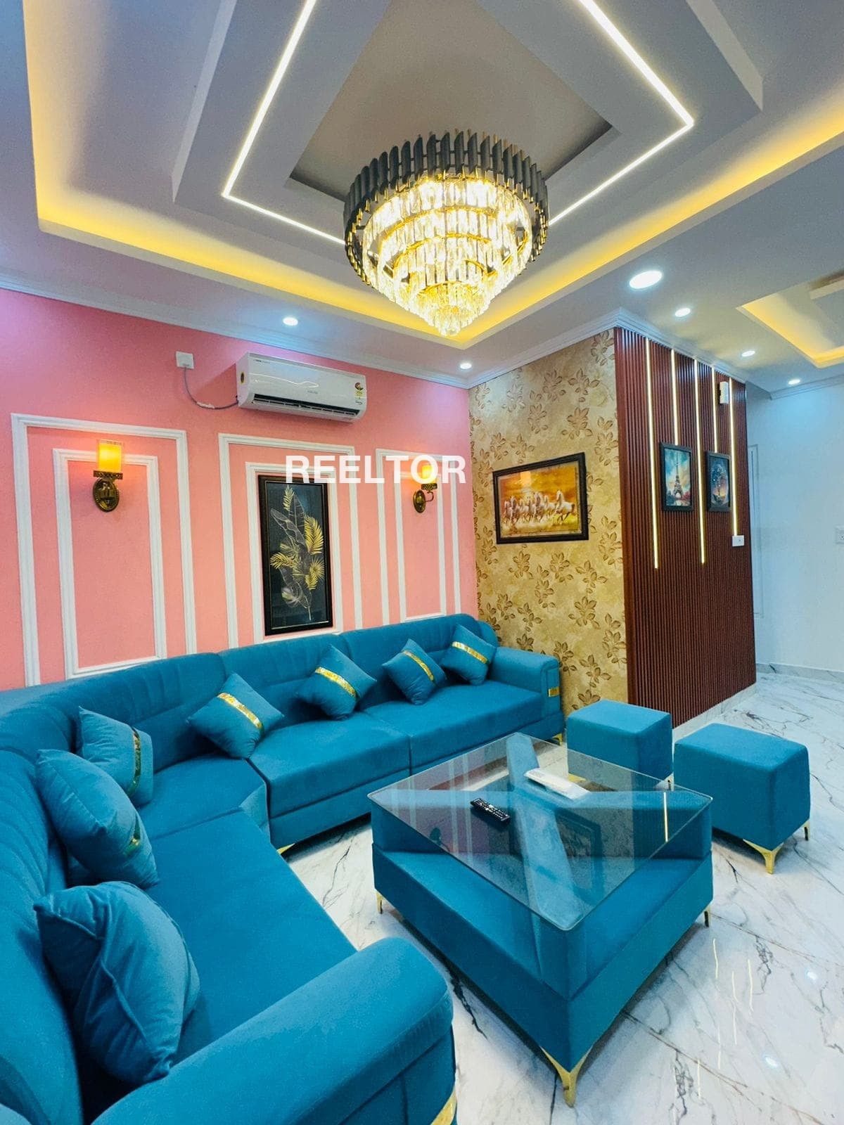Image of Well Lit Ground Floor 5 BHK Villa in Rohini Sector 38,  Delhi