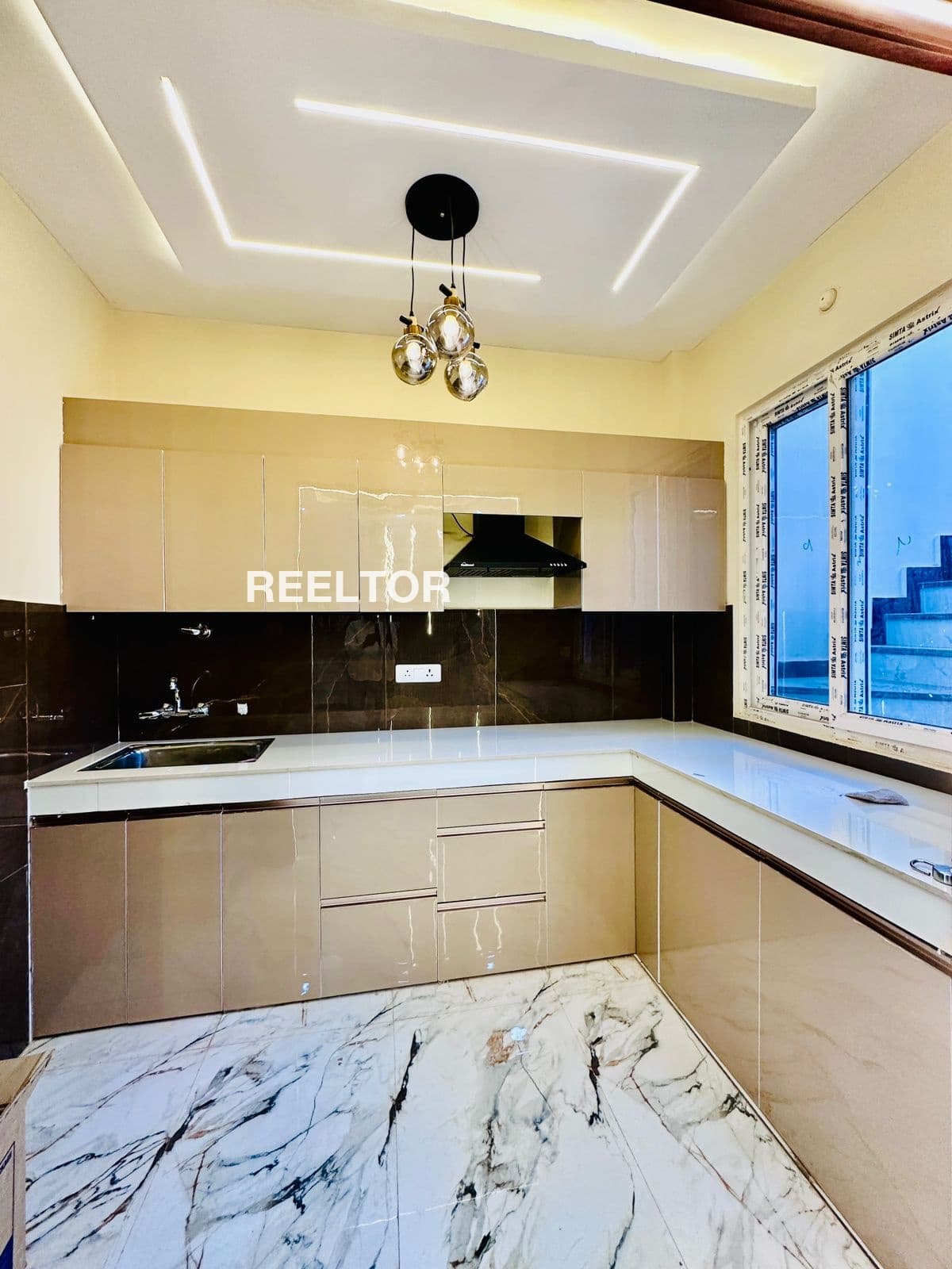 Shop For Rent In Siha Hodal