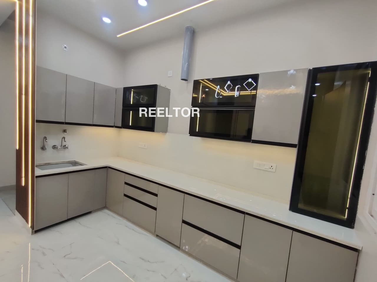 Image of Sector 50 Prime 5 BHK Villa for Rent