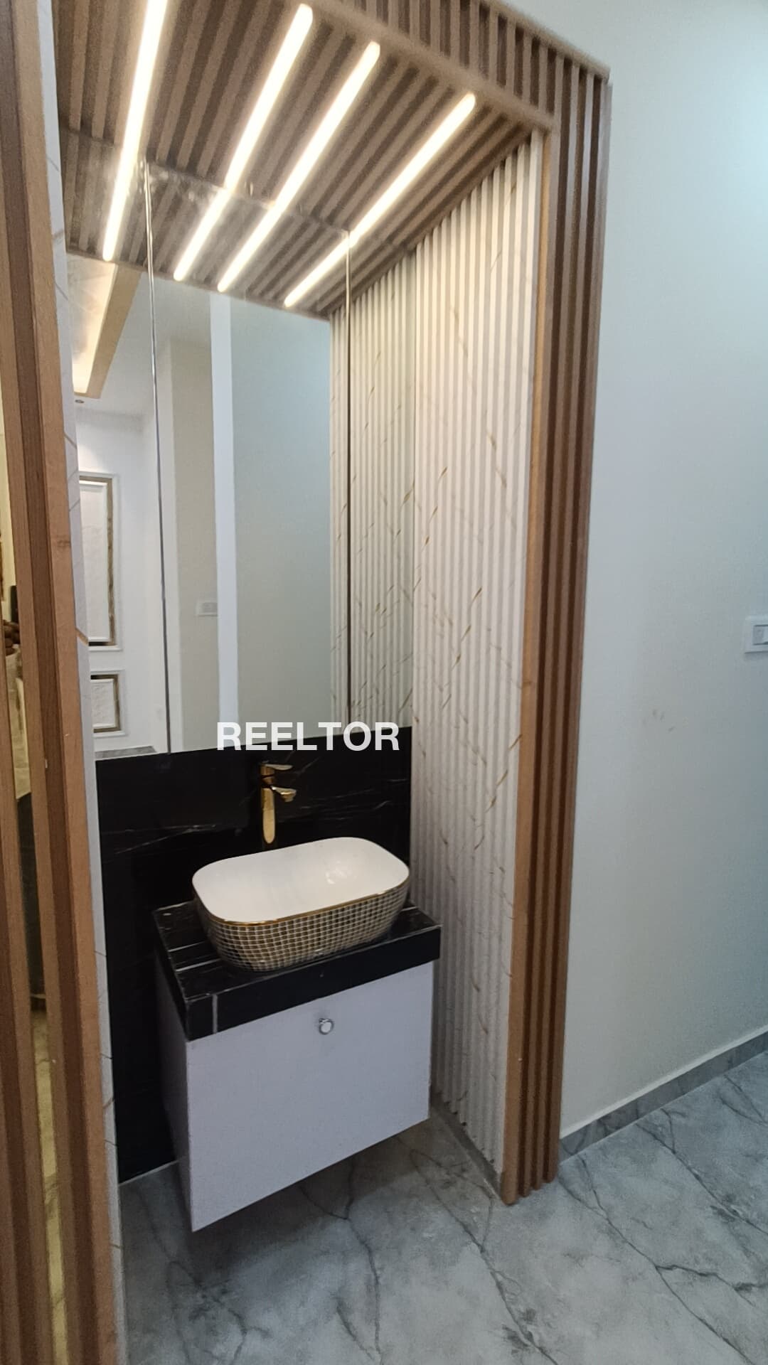 Image of Airoli Sector 2: 7 BHK Villa for Rent