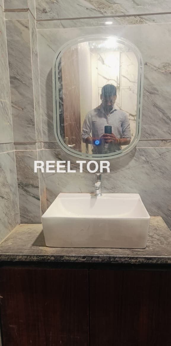 Buy 3 Bhk In Roshani Villa Ashok Vihar