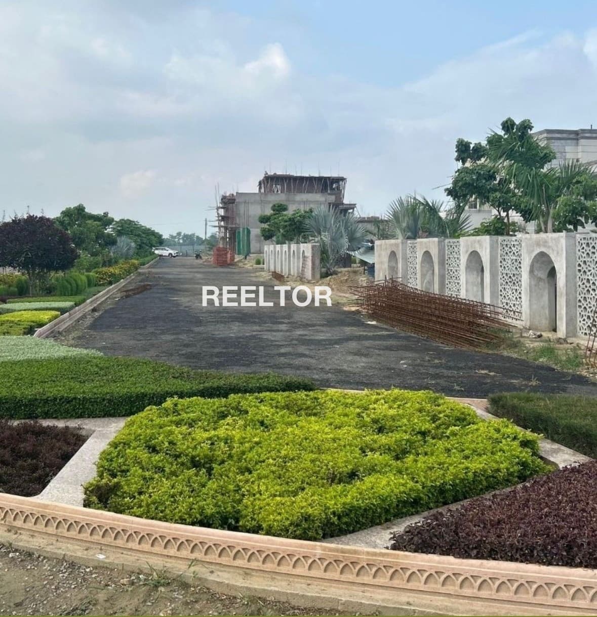 Image of Wide Balcony 8 BHK Villa in Husainpur, Ghaziabad