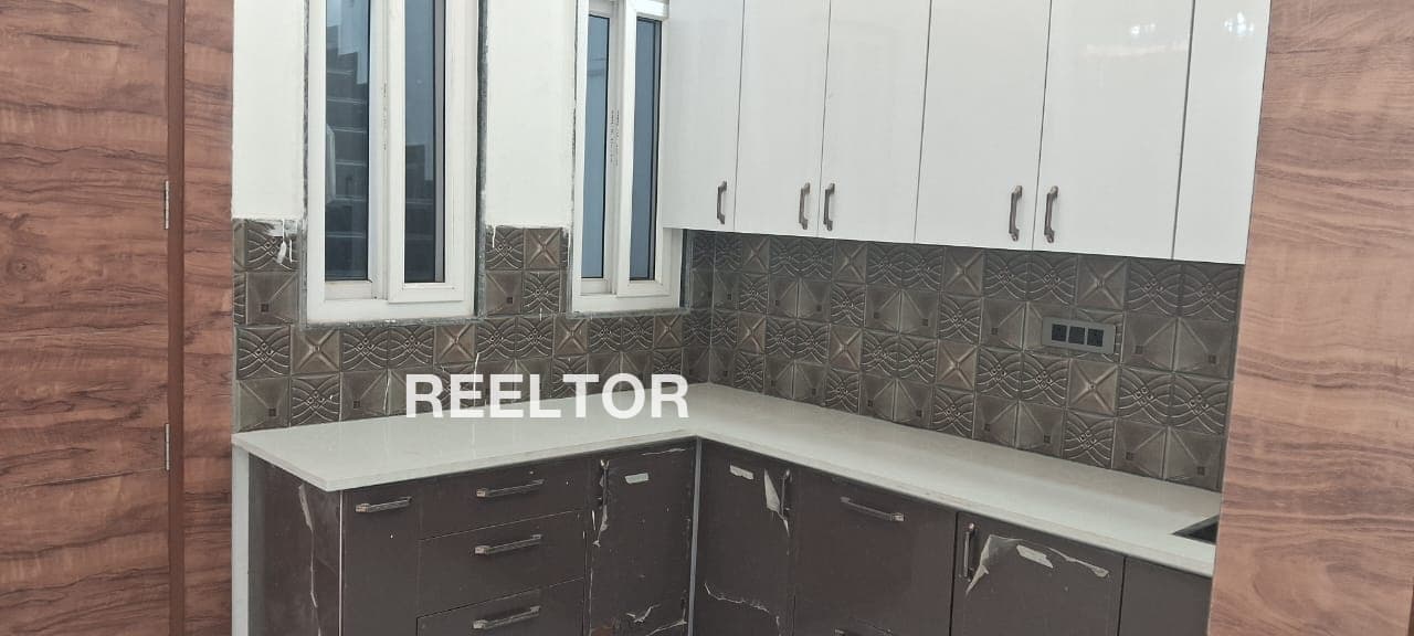 Image of 7 BHK on 3rd Floor for Rent in Kalwar Road