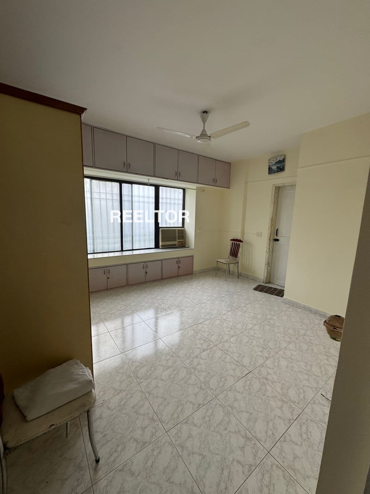 Image of For Sale: 8 BHK Villa in Rohini Sector 4