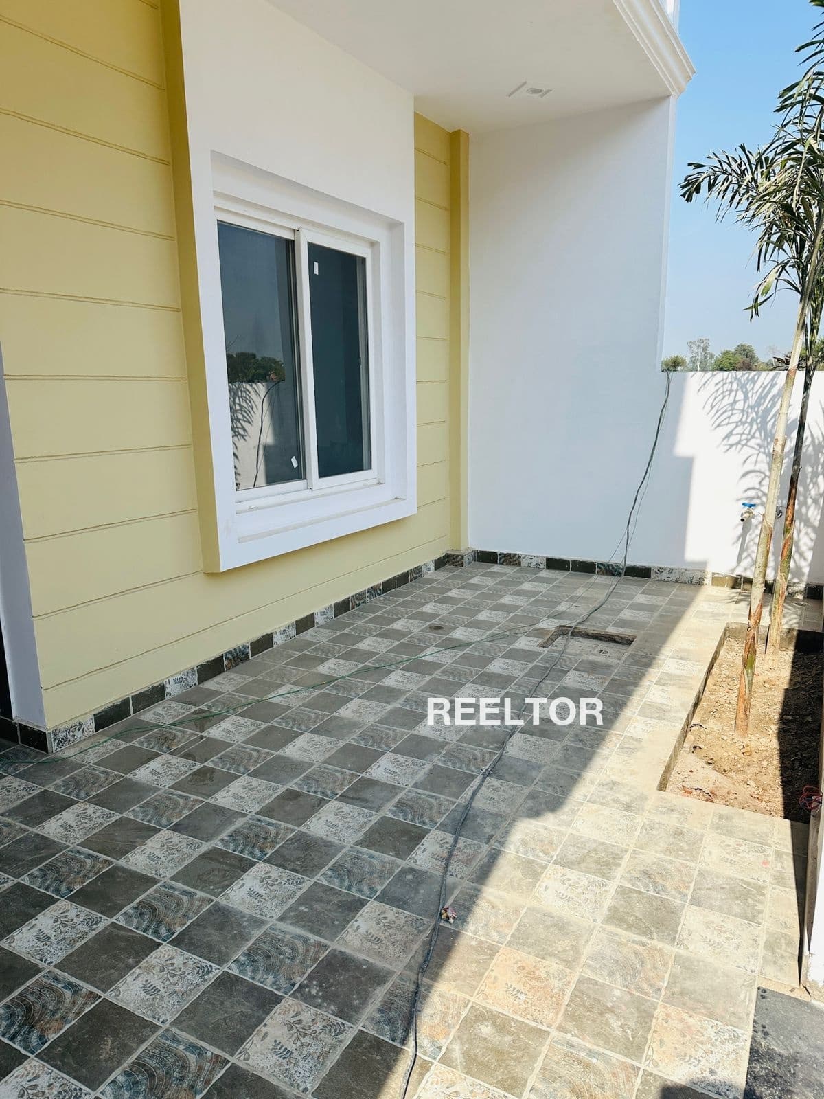 Image of Family-Friendly 8 BHK Villa in Rohini Sector 19,  Delhi