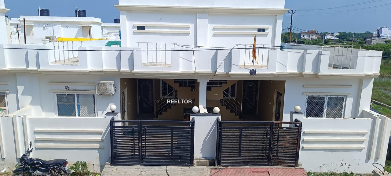 Image of Spacious 5 BHK Villa Available for Sale in Ashok Vihar Phase 1 Block IA