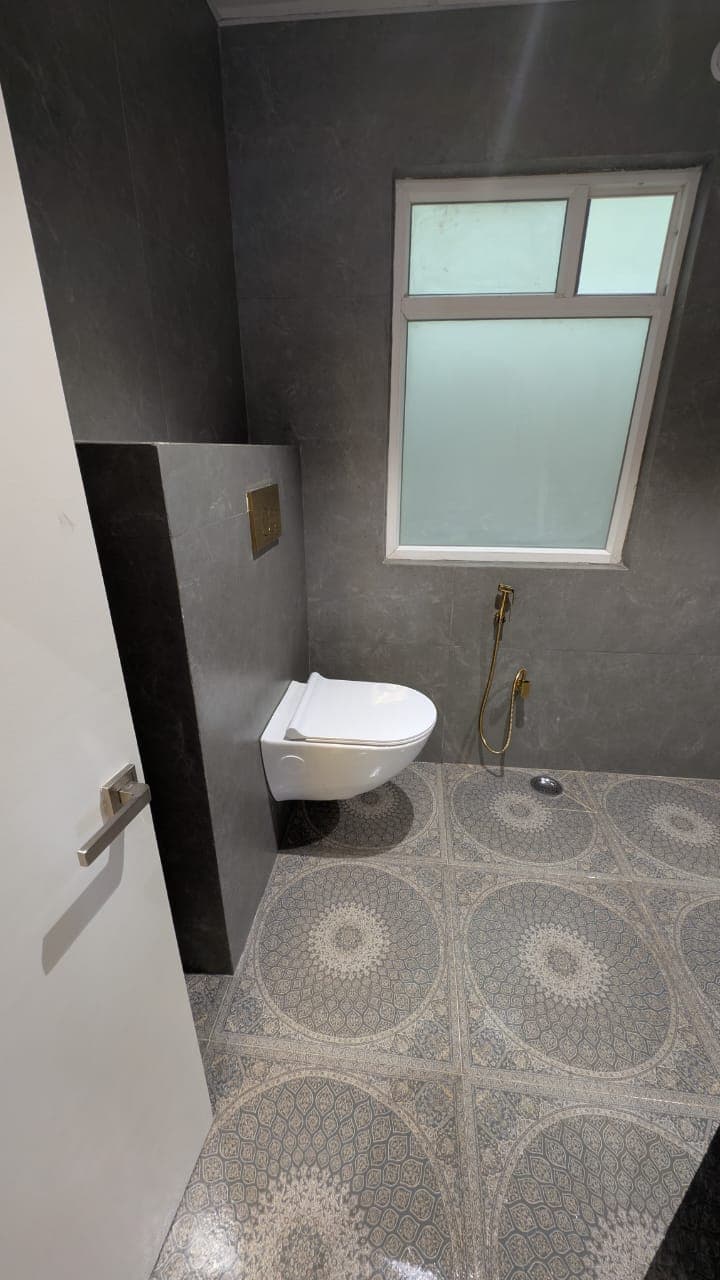 Image of 5350 Sqft 6 BHK Villa Available in Rohini Sector 20