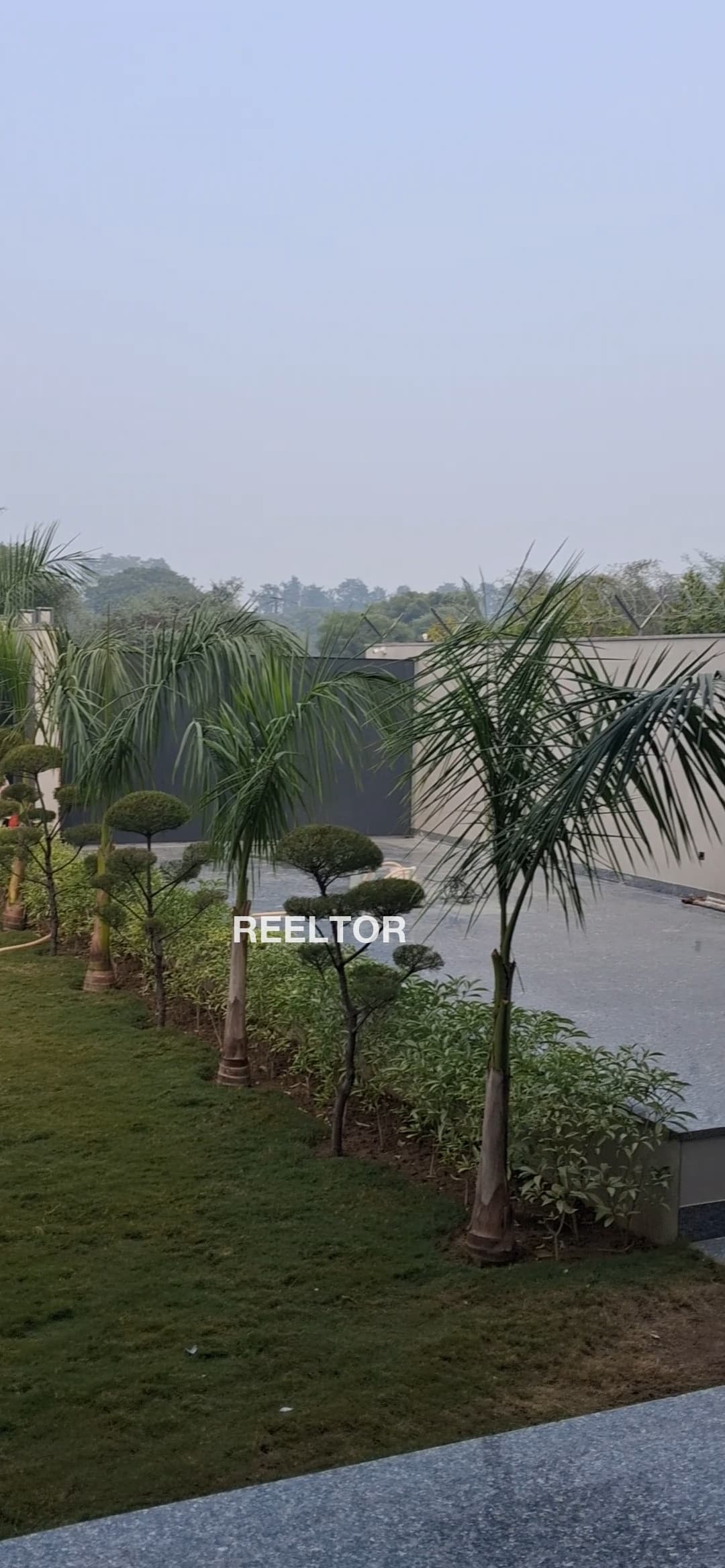 Image of 4050 sqft 7 BHK in Rohini Sector 14 — For Rent