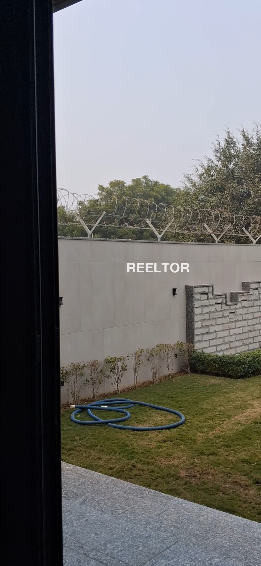 Image of Cost effective 8 BHK Villa for Sale in Nava Bazaar