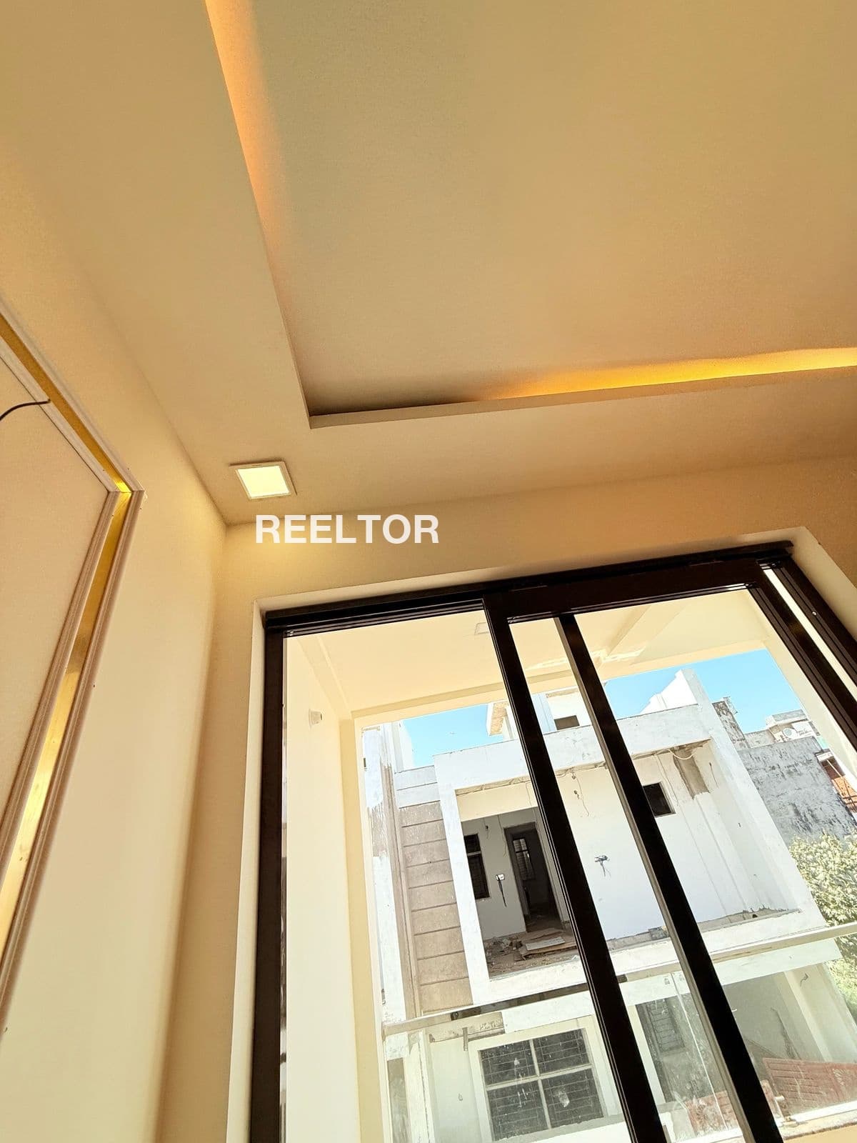 Image of Best 5 BHK in sector 60 for Sale