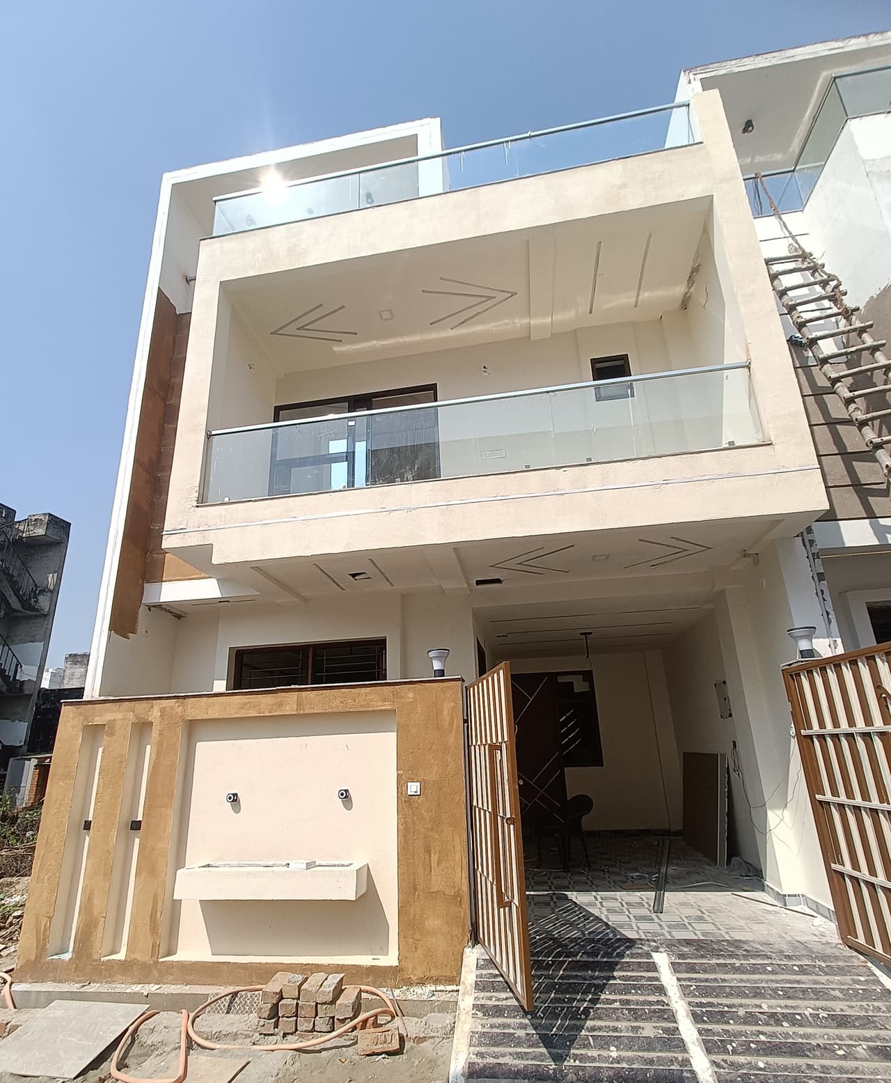Image of Metro Nearby 8 BHK Villa for Rent in Pirthla