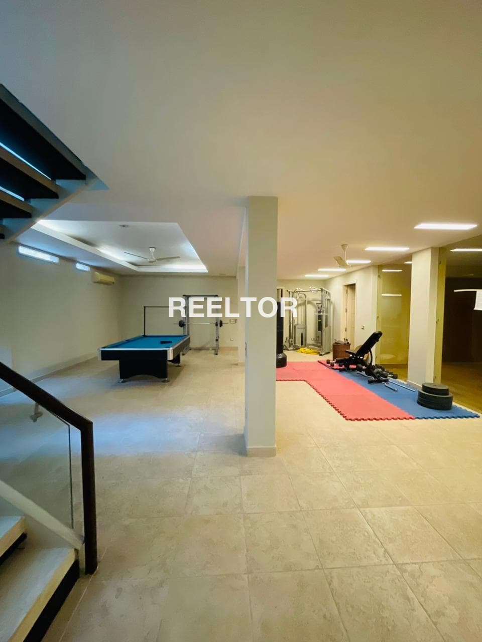 Image of Bright 1st Floor 8 BHK Villa in Kharghar Sector 21, Navi Mumbai