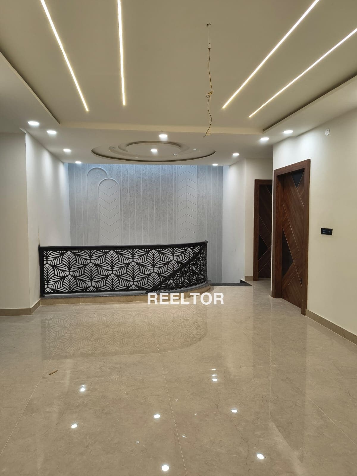 Image of Well Lit 4th Floor 5 BHK Villa in Banashankari 4th Stage, Bangalore