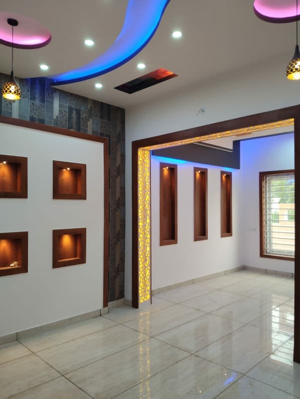 Image of Heart of Lal Kothi: 6 BHK Villa for Sale