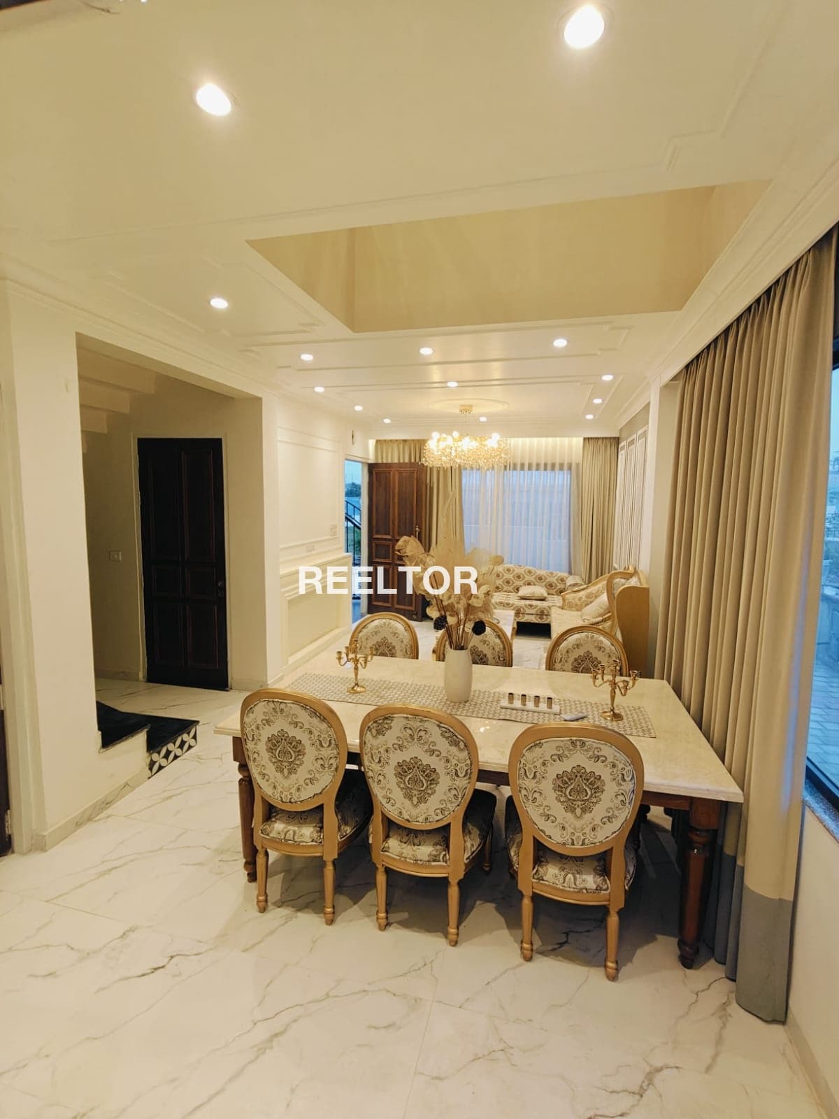 Image of Reasonably Priced 5 BHK Villa for Sale in ECOTECH III